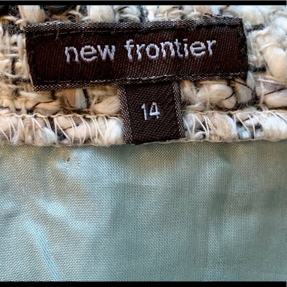 New Frontier lined woven wool skirt in size 14 - Picture 4 of 6